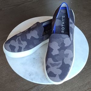 Rothy's Black and Gray Camouflage Sneakers